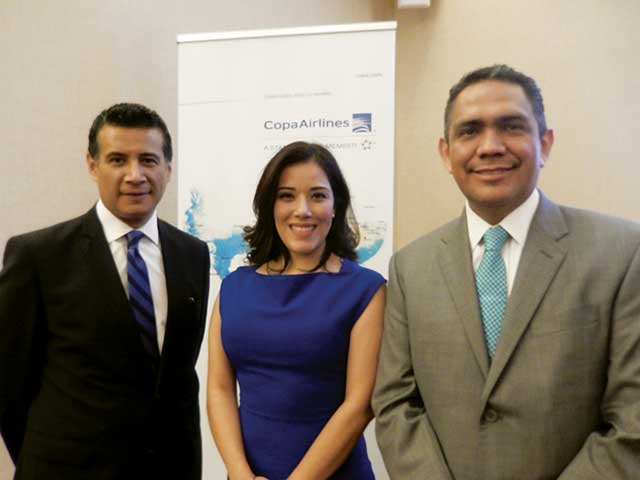 Adolfo Urtiz, Paula Hurtado y Mauro Arredondo