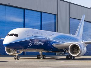 787 On Display at Everett Factory Following 787 Premier - July 8, 2007 K64111-32