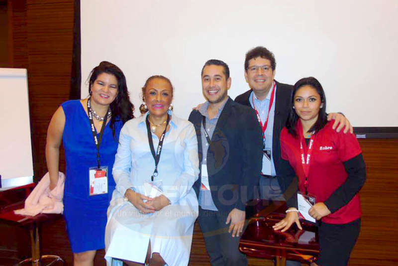Claudia Medina, Judith Guerra, Rubén Mora, Ricardo Carreón y Mariana Pérez