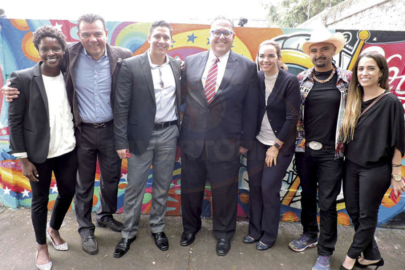 Annie Allen, Mauricio González, Miguel Miranda, Jorge Franz, Pilar Florez, Gonzo247 y Marcella Corona