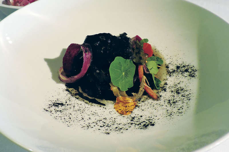 Papada de cerdo de Monte al Pibil Papada de cerdo de Monte al Pibil