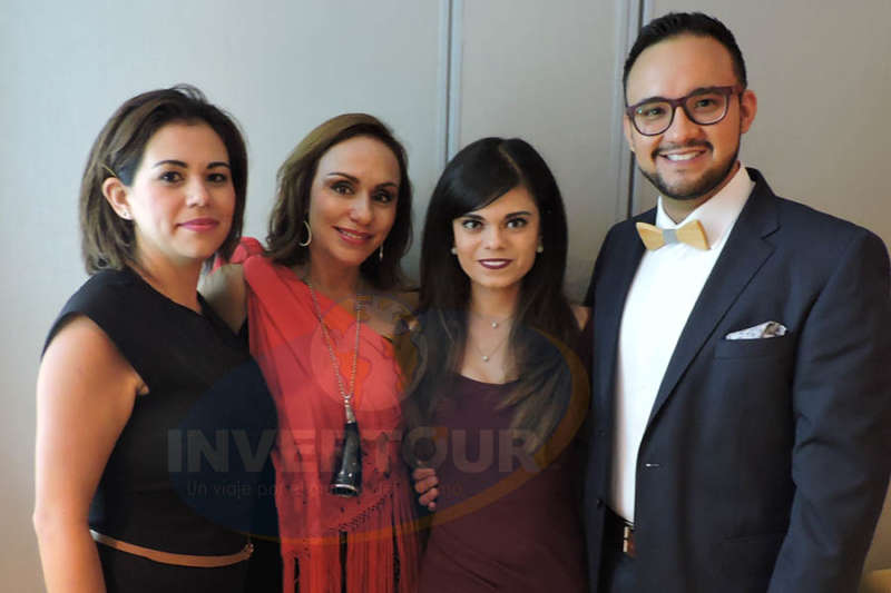 Claudia Medina, Araceli Ramos, Alejandra Ramírez y Oscar Morales