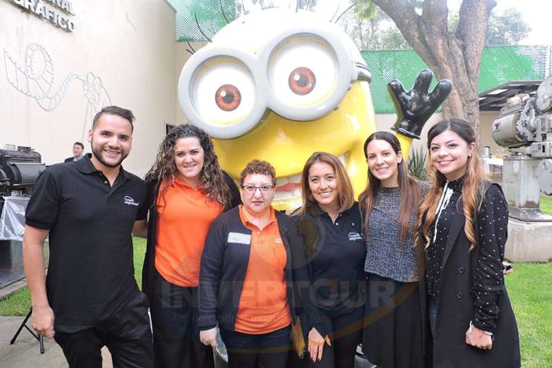 Sergio Sandoval, Aidee Santos, Lourdes Trejo, Flor Guerrero, Dani Madrid y Thalía García