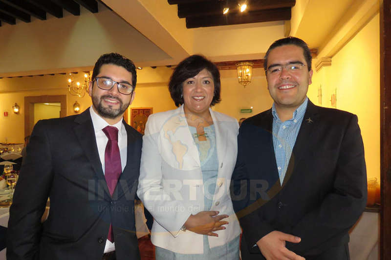 Aldo Nájera, Vicky Jiménez y Miguel Cardona