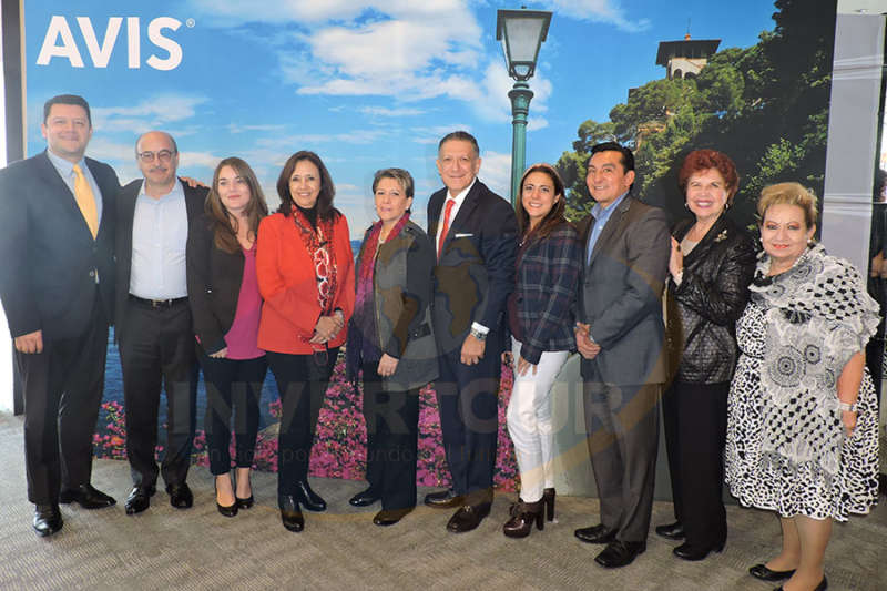 Juan Camilo Rincón, José Manuel Díaz de Rivera, Denisse Moreno, Carmen Torreblanca, Tony Gutiérrez, Alex Pace, Ana Paula Durán, Edgar Solís, Yolanda Montes y Rosa Martha Brown