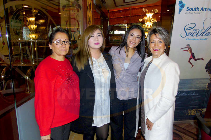 Silvia García, Brisa Amaya, Ana Serrano y Connie Martin
