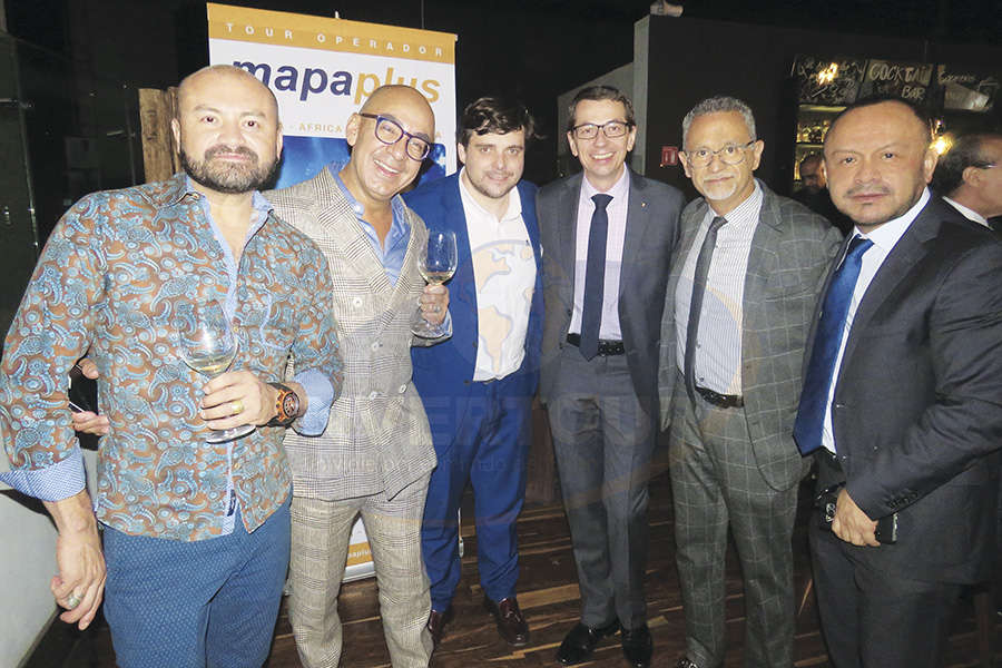 Humberto Alcántara, Erwin Romero, Antonio Márquez, Petr Lutter, Jaime Rogel y Miguel Galicia