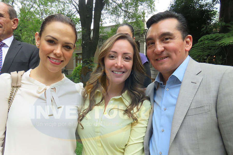 Centi Salazar, Jenny Zapata y Edgar Solís