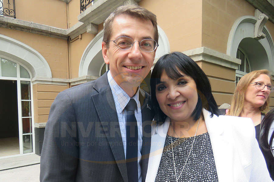 Petr Lutter con Miriam González