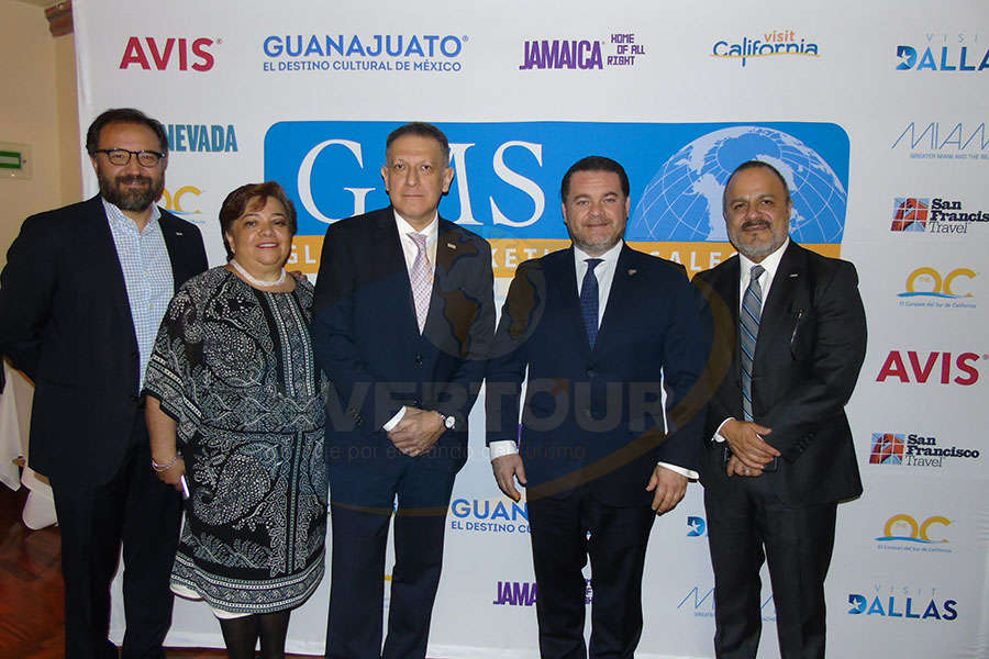 Francisco Ceballos, Maru Bravo, Alex Pace, Fernando Olivera y Benjamín Izquierdo