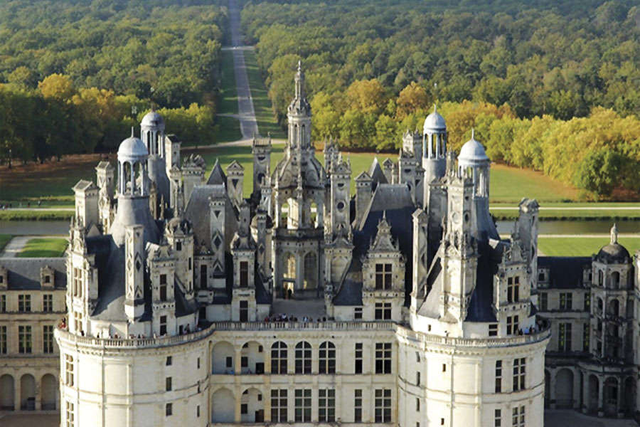 Francia al rescate de patrimonios nacionales