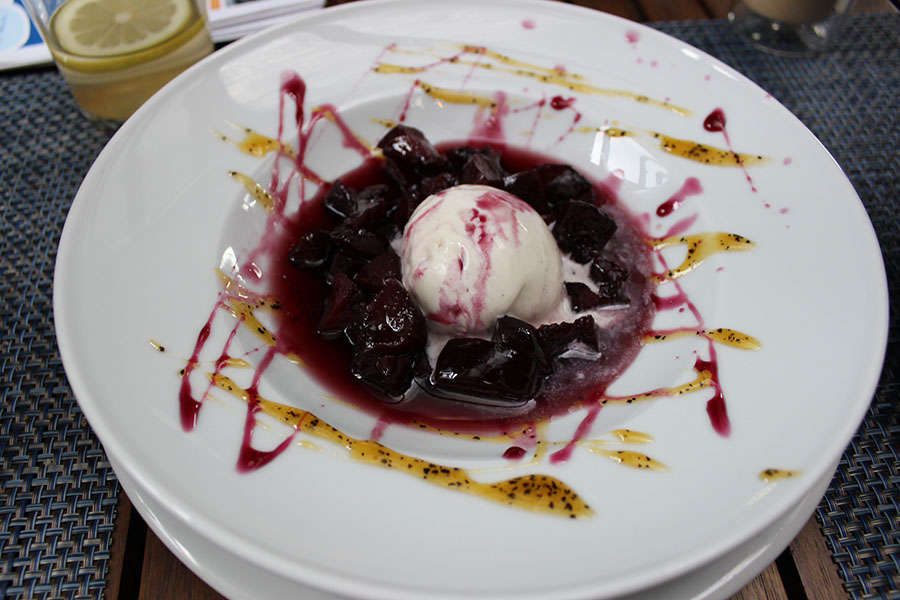 Melocotones al Vino Tinto