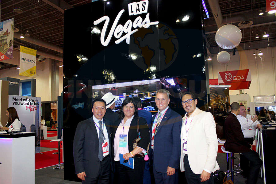 Joaquín Armenta, Verónica Castro, Jim Mcmichael y Omar Hernández Joaquín Armenta, Verónica Castro, Jim Mcmichael y Omar Hernández