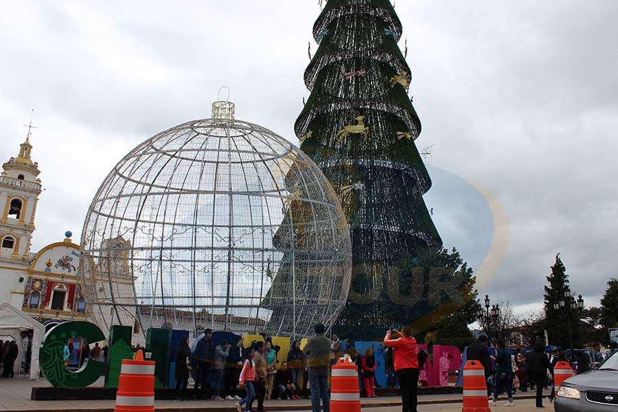 Feria Nacional del Árbol y la Esfera