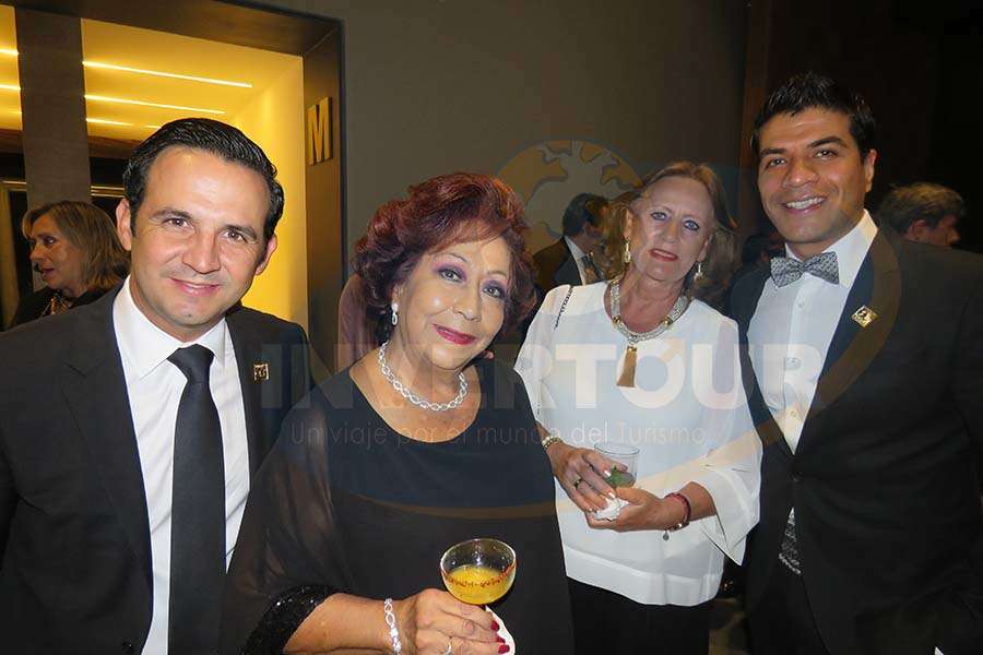 José Trauwitz, Concheta Chiquini, María Cristina Remacha y Jorge Flores