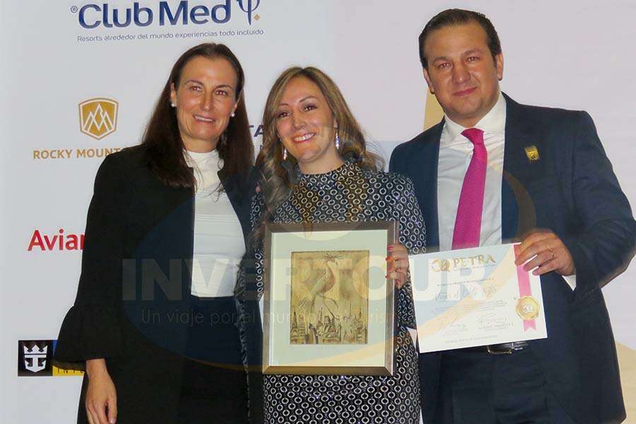 Sandra Weber, Jenny Zapata y Roberto Trauwitz