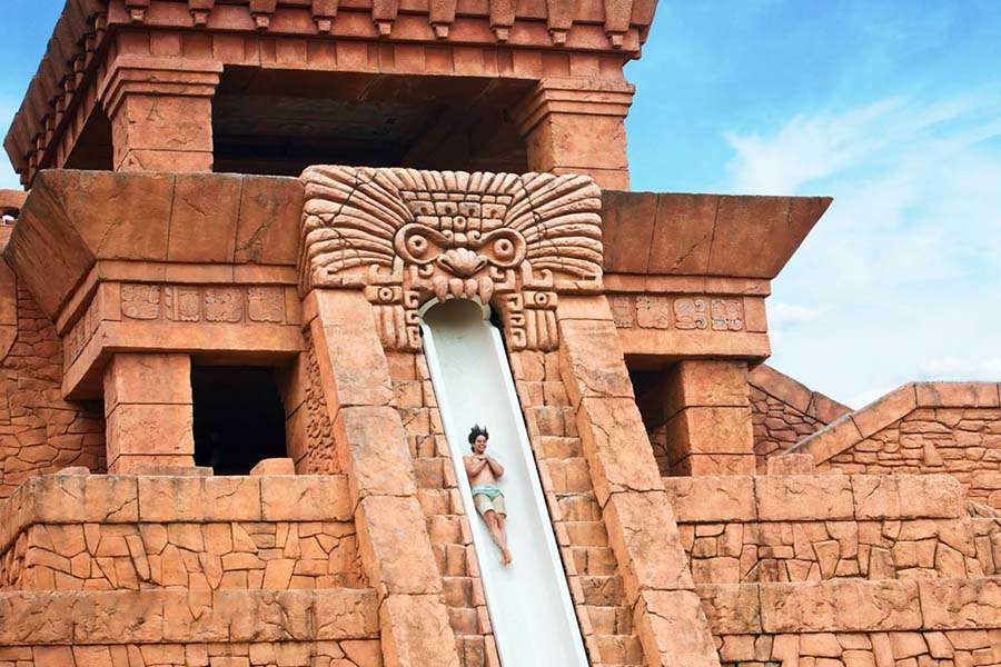 Atlantis Paradise Island