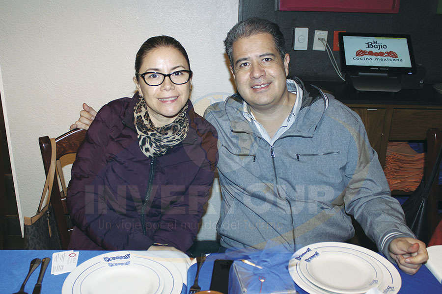 Zitlali Herrera con Eduardo Cárdenas