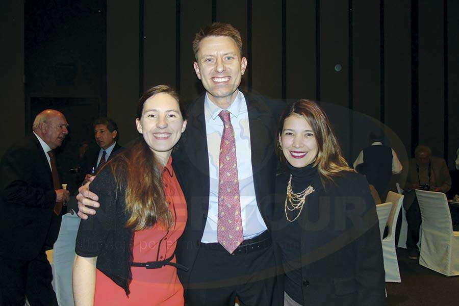 Mélanie Belin, Max Kusznir y Carla Guerrero