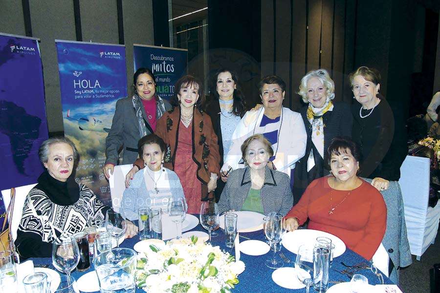 Rita Torres, Teresita Muñoz, Elizabeth González, Mary Ledezma, Emilia Peña, Isabel Gómez, Mónica Beltrán, Beatriz Casola, Mayte Campuzano y Luz María Larrondo