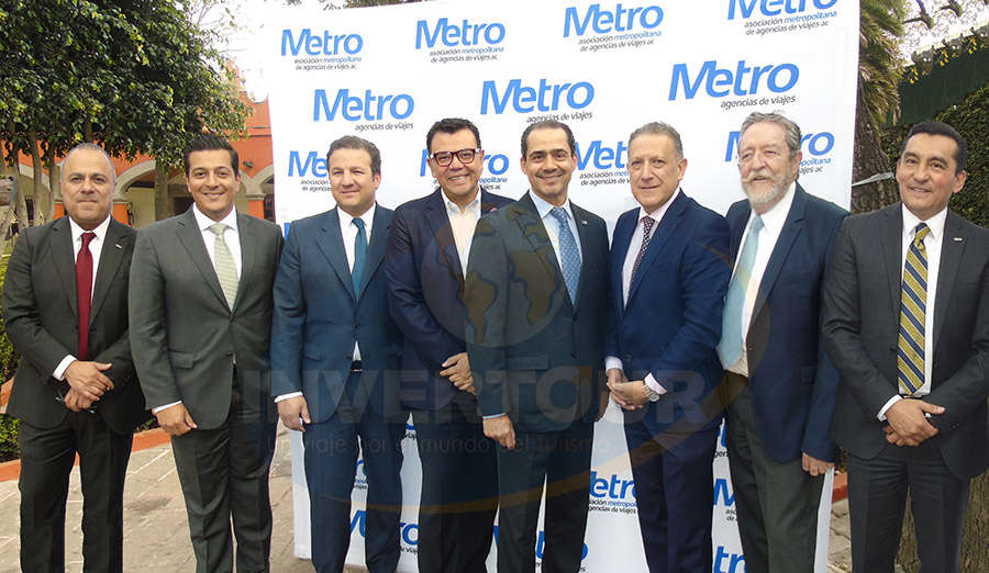 Benjamín Izquierdo (presidente electo), Giancarlo Mulinelli, Roberto Trauwitz, Mauricio González, Benjamín Díaz, Alex Pace, Jorge Sales y Edgar Solís (presidente saliente)