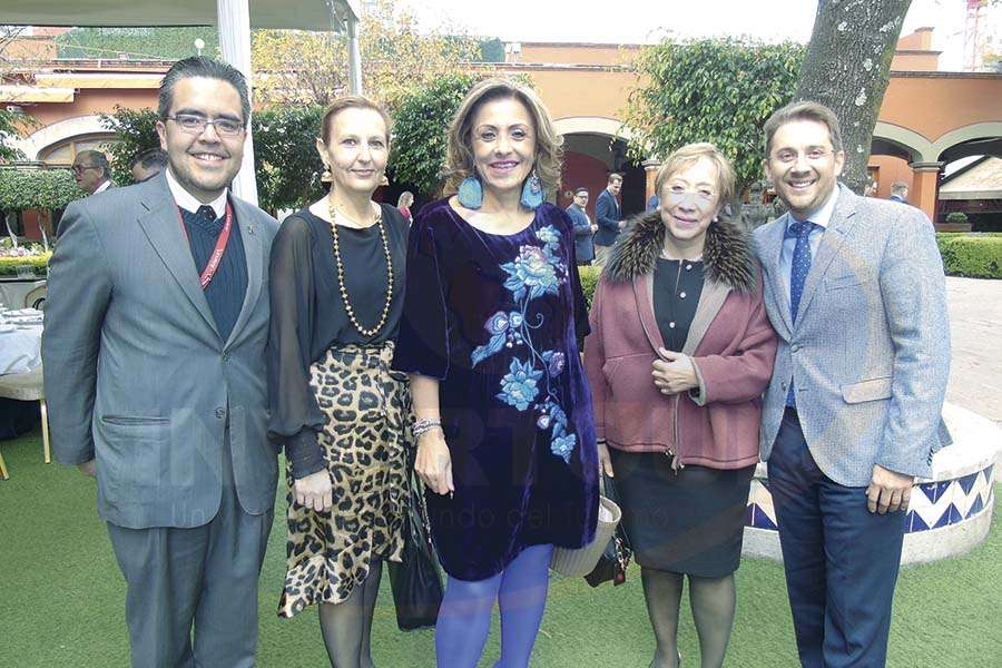 Miguel Ángel Cardona, Begoña Fernández, Judith Guerra, Lilia Muñoz y Esteban Velásquez