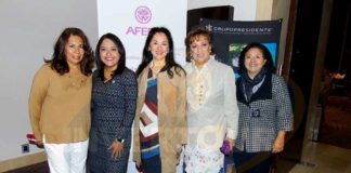 Brenda López, Ilse González, María de Jesús Porras, Yarla Covarrubias, Arlina Zurita, Karim Baldamus y Adriana Flores