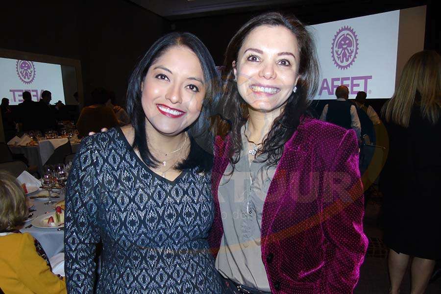 Brenda López con Carla Ponce