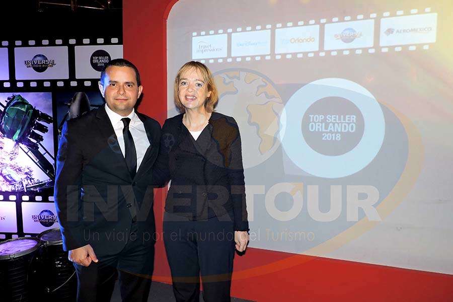 Mauricio Bustamante con Carla van der Giesen