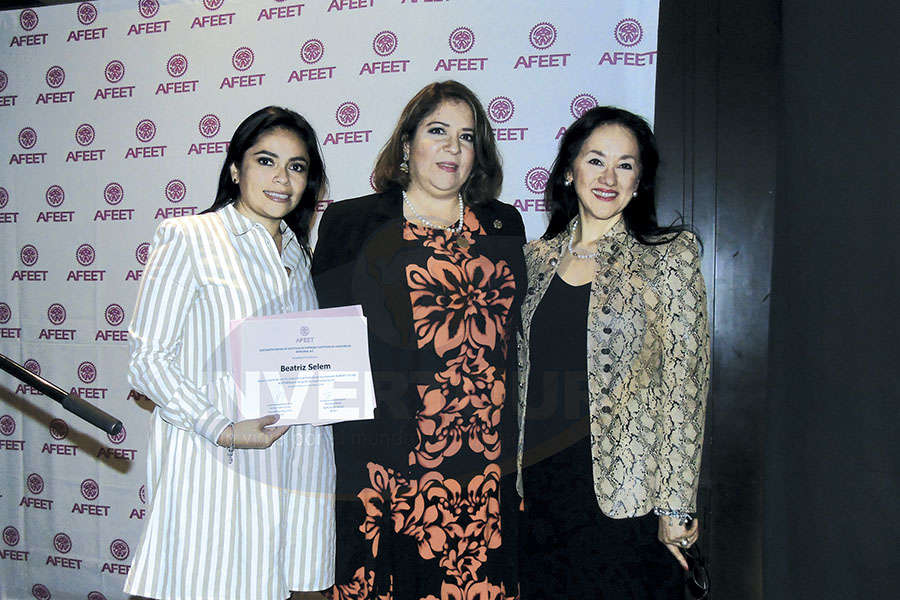 Mariana Pérez, Beatriz Sélem y Yarla Covarrubias