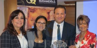 Elizabeth González, Ana Laura Serrano, Roberto Trauwitz y Connie Martin