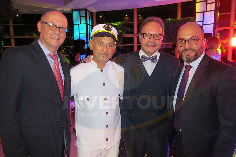 Carlos Mackinlay, Jaime Rogel, Manuel Montelongo y Manlio Carpizo