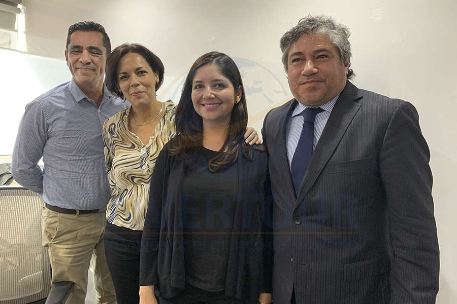 Jorge Garay, Cynthia Valencia, Marcela Carmona y José Viñales 
