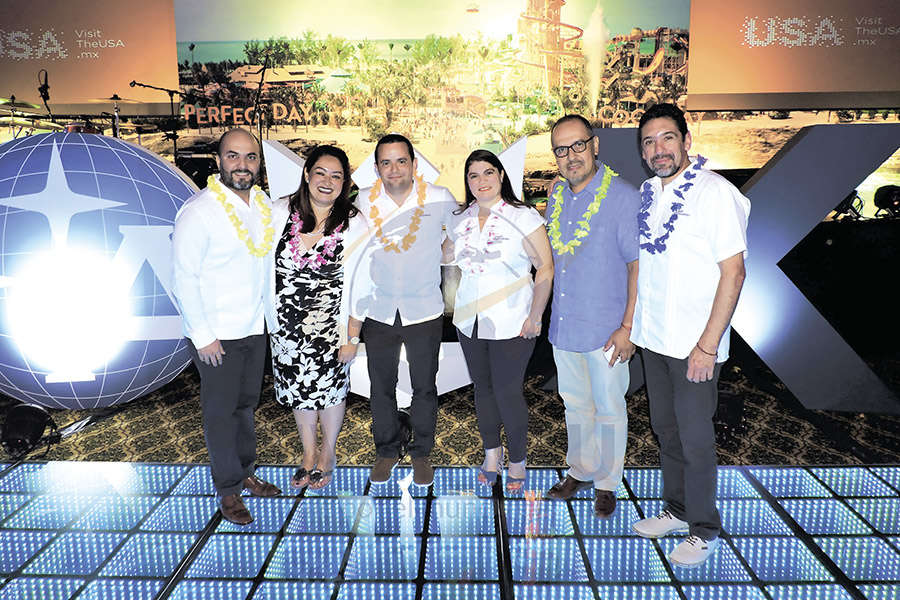 Manlio Carpizo, Fernanda Basurto, Mauricio Bustamante, Lorena Puente, Mauricio Colín y Luis Sosa