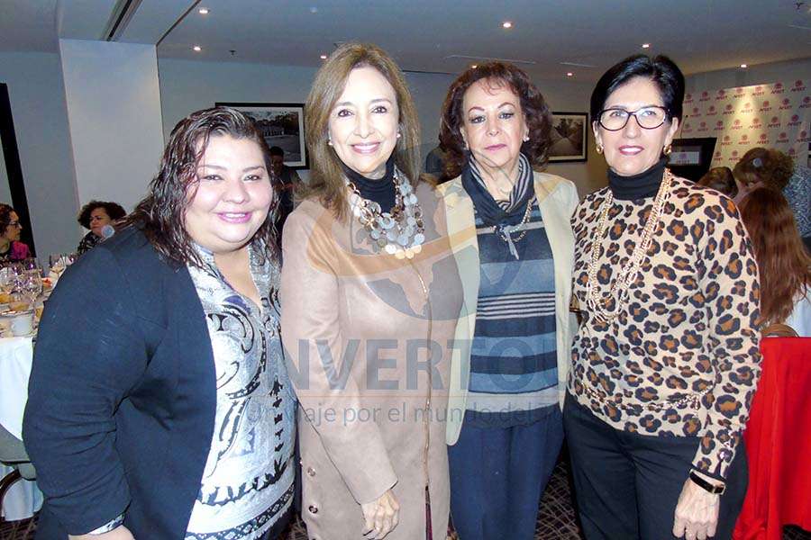 Celida Puente, Carmen Torreblanca, María Dolores de Oliver y Tere Leal