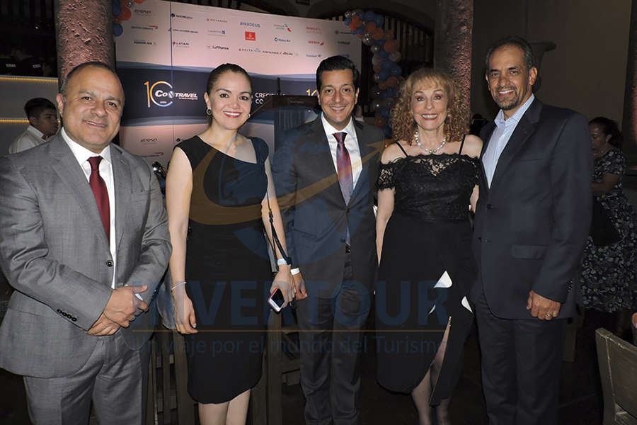 Benjamín Izquierdo, Angélica Ramírez, Giancarlo Mulinelli, Maru Denigris y Octavio Medina