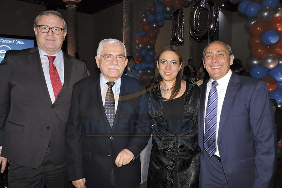 Luis Noriega, César Romero, Ana Paola Durón y Andrés Benítez