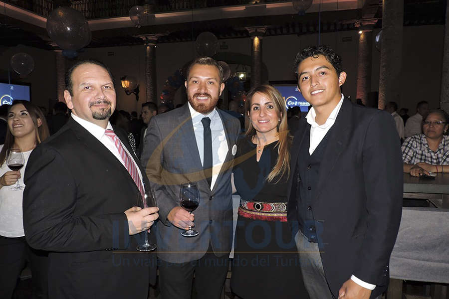 Víctor Maderos, Hugo Silva, Marta Sánchez Oquillas y Pedro Gómez