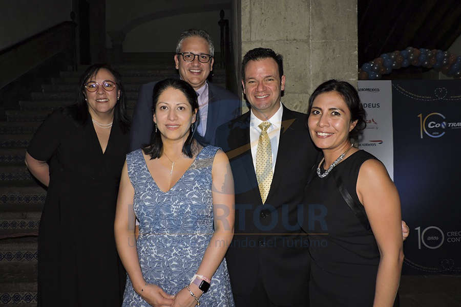 María Fernanda Marché, Livier Bustos, Demetrio Acevedo, José Zapata y Dulce Puebla