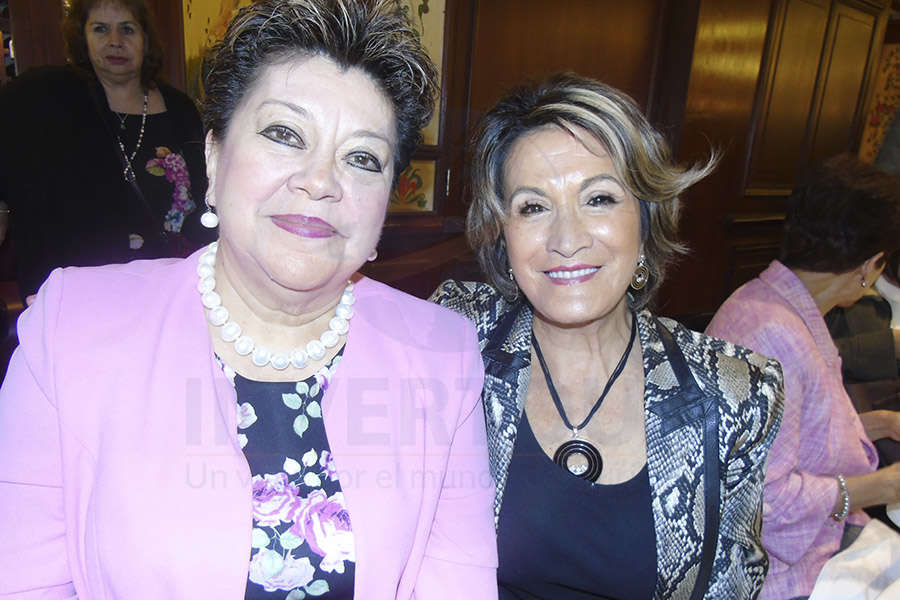 Rosario Castro y Connie Martin