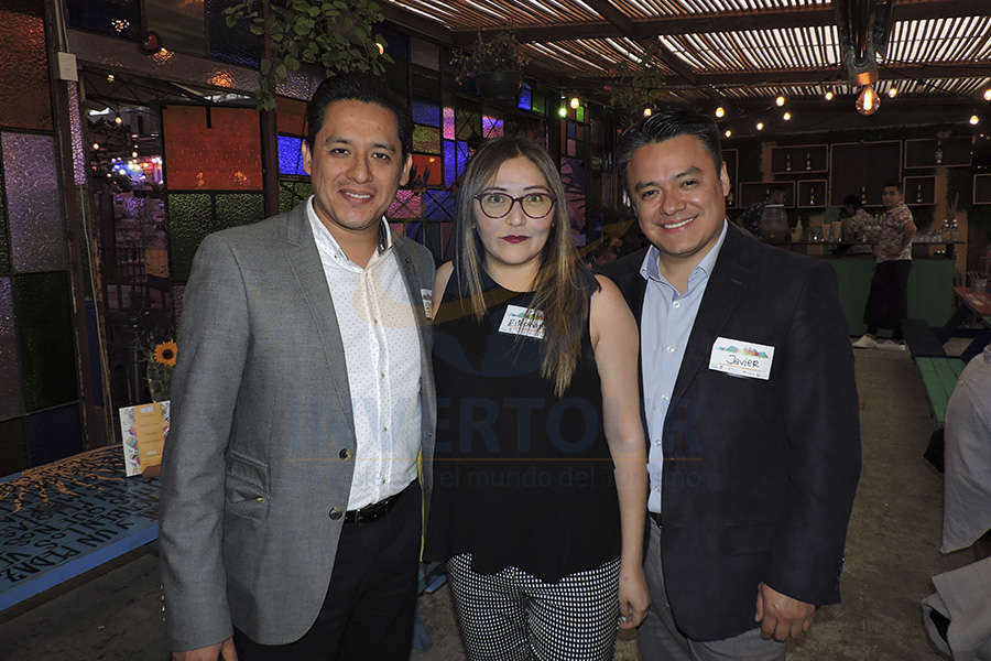 Edgar Hidalgo, Estephani González y Javier Linares