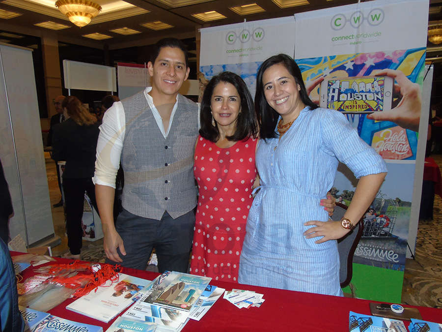 Miguel Angel Miranda, Susy Orizaga y Mariana Briseño