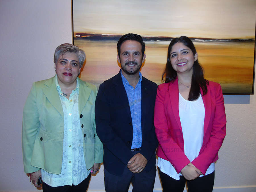 Elsa Castro, José Trauwitz y Marcela Carmona