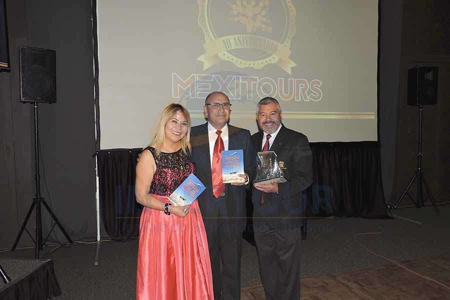 Alicia Mejía, José́ Monje y Jorge Mejía