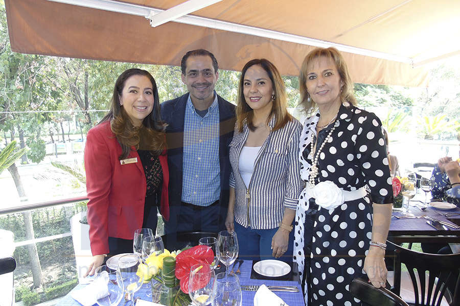 Daniela Estupiñan, Benjamín Díaz, Adriana de la Torre y Begoña Fernández