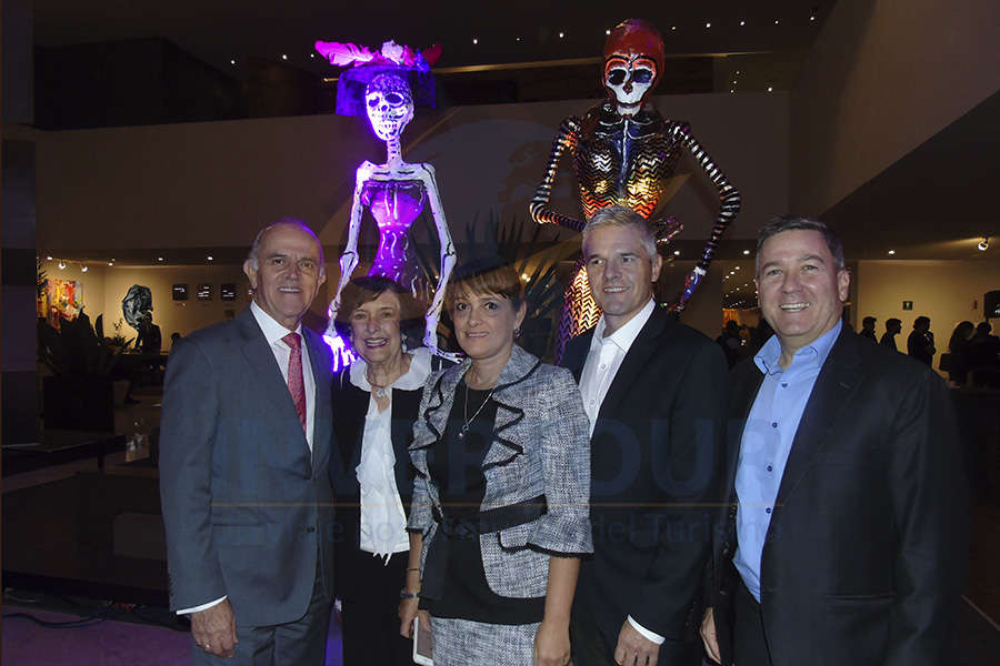 Guillermo Valencia, Fanny Calero, Patricia Marulanda, Sean Reilly y Steven Ángel 