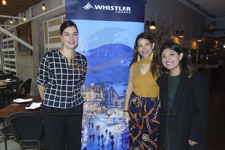 Tania Sear, Carla Guerrero y Yarely León