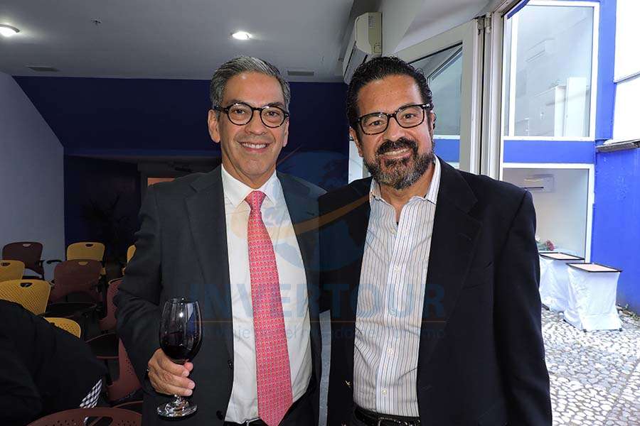 Manuel Viñas y Marco Tena