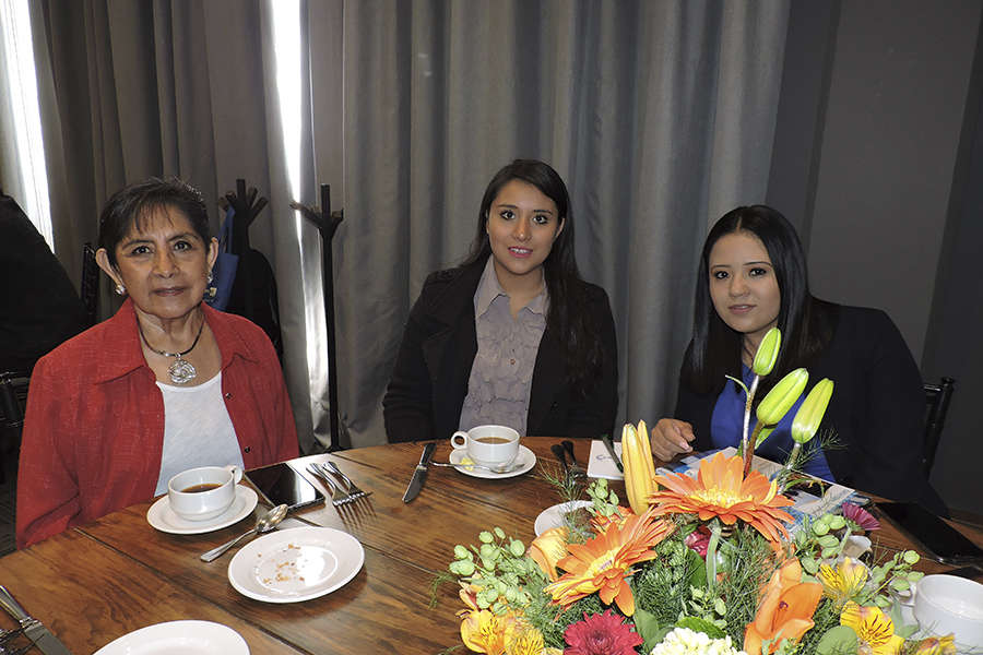 Dina Aguilar, Dafne Martínez y Marisol Patiño