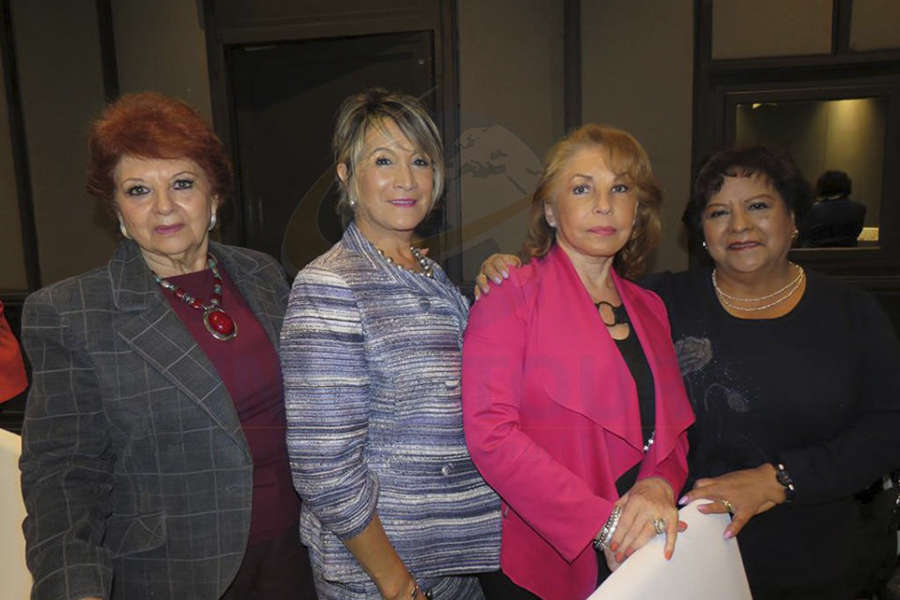 Maricarmen Vargas, Connie Martin, Gabriela Villareal y Luz María Larrondo 